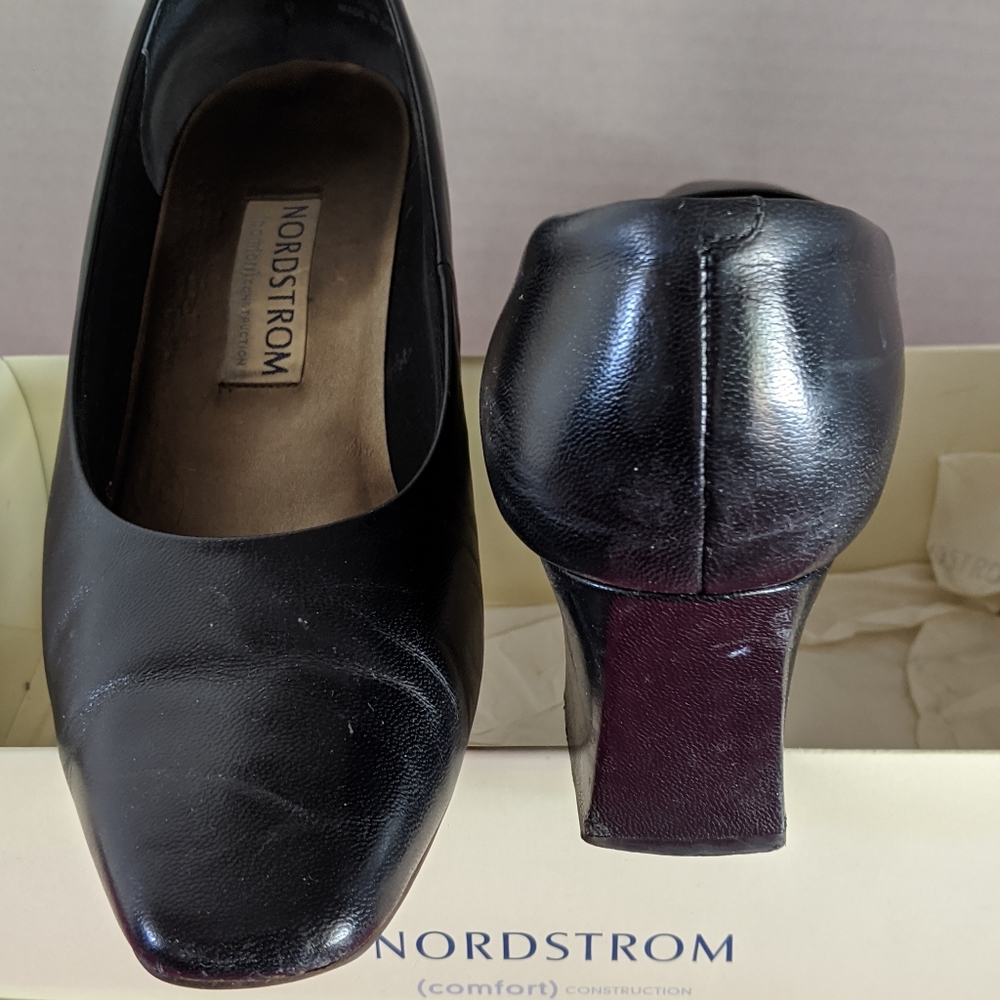NORDSTROM's Shoes - Picture 2 of 8
